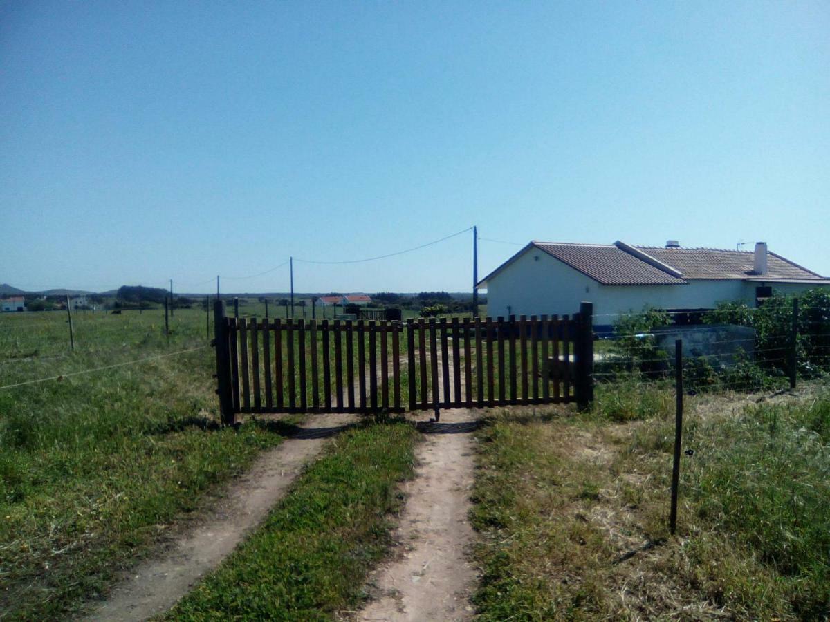 Monte Costa Luz Vendégház Porto Covo Kültér fotó